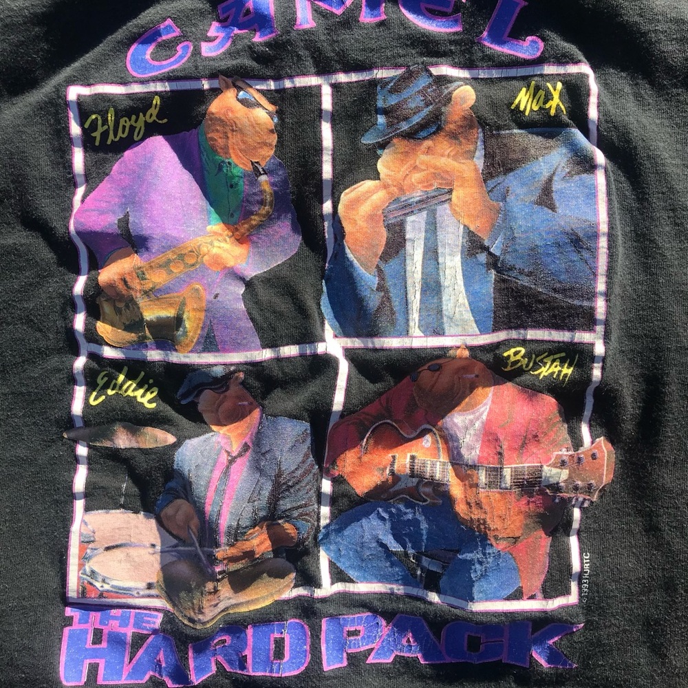Vintage 1993 camel cigarettes t-shirt